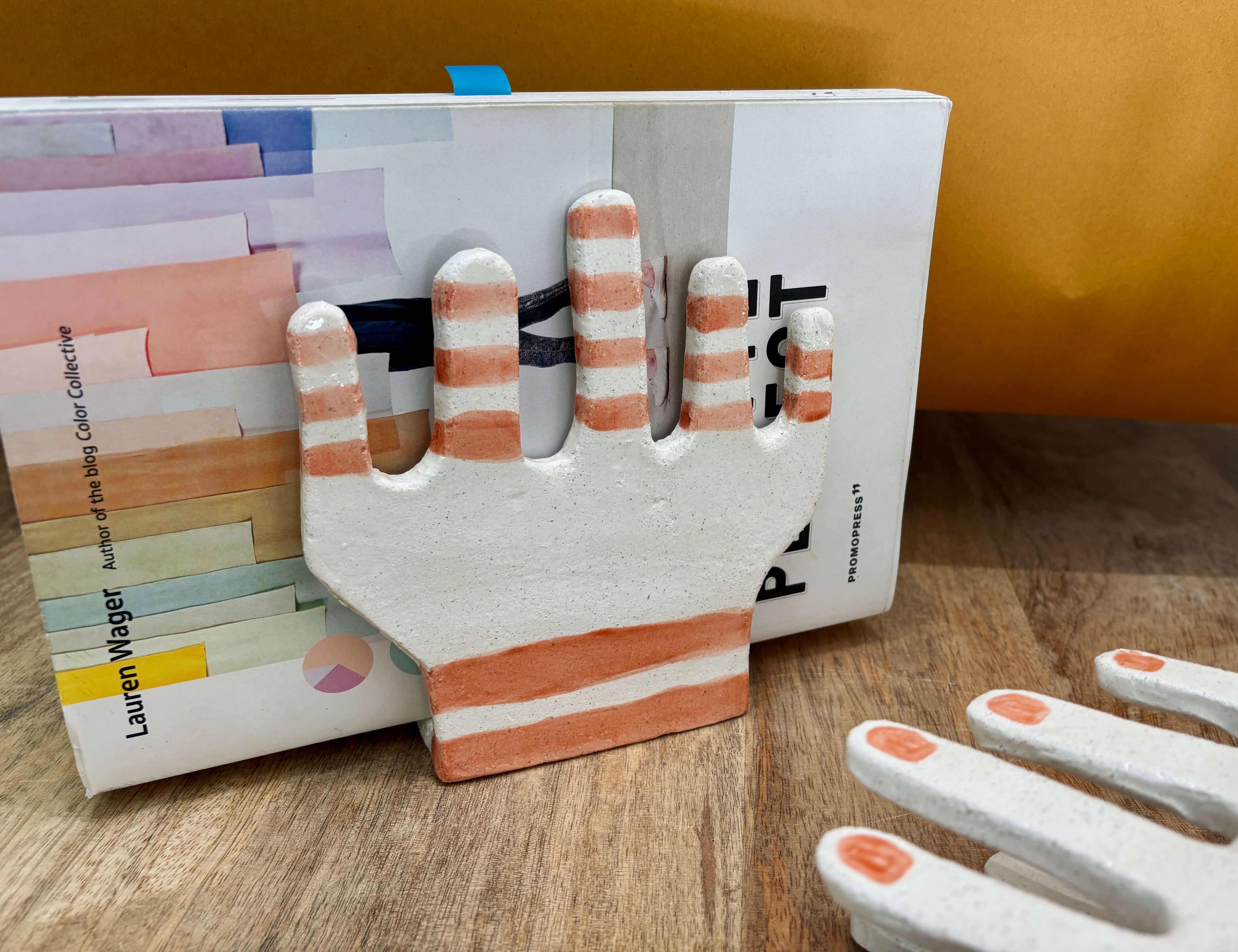 Portalibros de cerámica - INFINITO